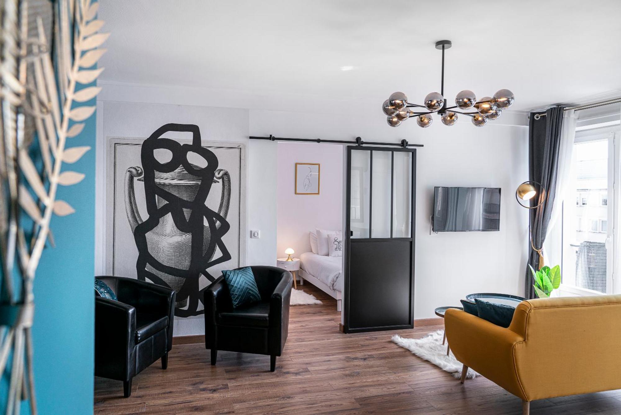 דירות פאו Au Palais Des Pyrenees! Hyper Centre -Clim-Balcon-Parking Gratuit מראה חיצוני תמונה